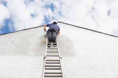 Peinture extérieure à Lagraulière — façades et ravalement